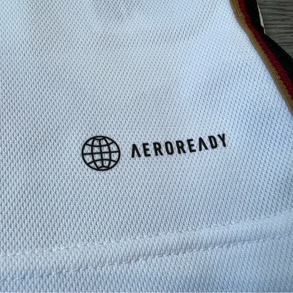 Germany Home Aeroready Jersey 2022 Goretzka #8 BNWT - Picture 7 of 7
